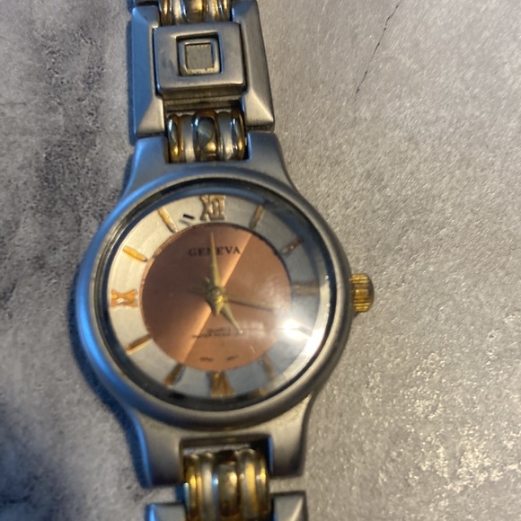 Geneva - Picture 6 of 13